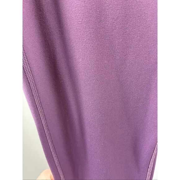 Lululemon Align High Rise Flare Pants in Mauve Size 6 - Picture 4 of 6